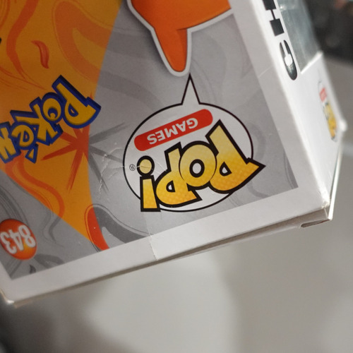 Funko Pop! Charizard 843 - Games Pokemon (Usado)
