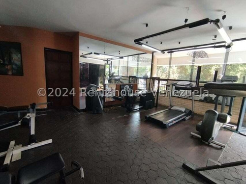 Julio Latouche 24-25576 Apartamento En Alquiler Las Chimeneas Valencia, Comodidad, Confort, Con Su Doble Anillo De Seguridad, Vigilancia Las 24 Horas.