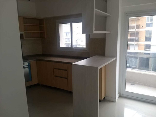 Imagen 6 de 14 de Balbin 2600. Retasado 3 Dormitorios. Estrenar. 78 M2 Duplex