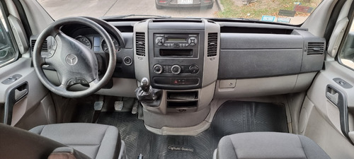Imagen 9 de 19 de Motorhome Mercedes Benz Sprinter 515 Pbarbus