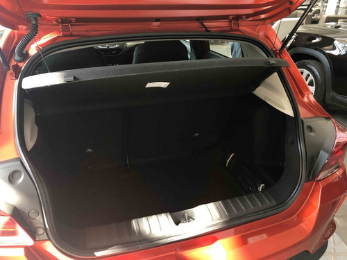Imagen 5 de 11 de Chevrolet Onix Lt Tech 2023 0km 5p