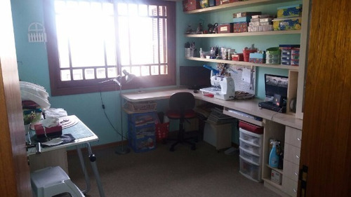 Casa Em Espirito Santo Com 3 Dormitórios - Mi15398