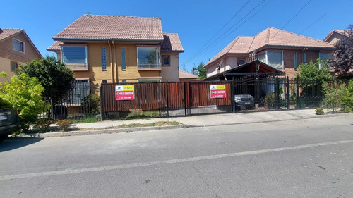Casa En Altos De Quilicura (4d-3b) - Quilicura