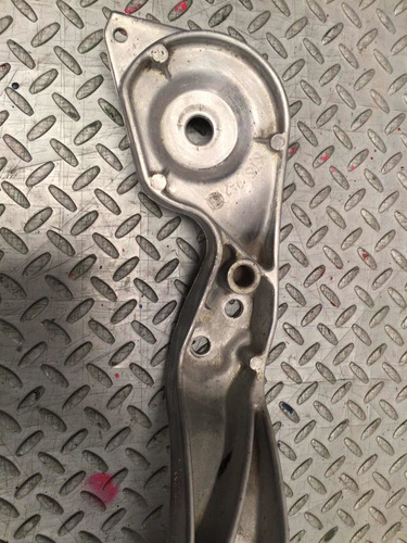 Soporte Flecha Tra Bmw 320 I Aut V6 2.2 98/2007 (Usado)