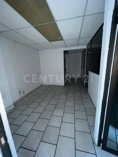 Oficina De 62.76m2 En Bajada Chapultepec, Cuernavaca $7,500.00 Mxn