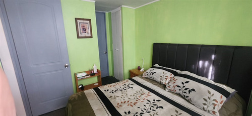 Departamento En Venta De 3 Dorm Estac Patio En Santiago