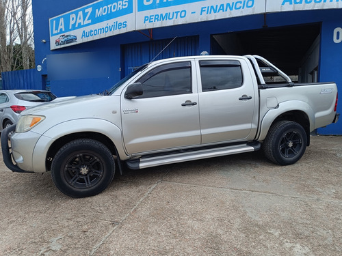 Toyota Hilux 3.0 doble cabina 4x2 srv diesel
