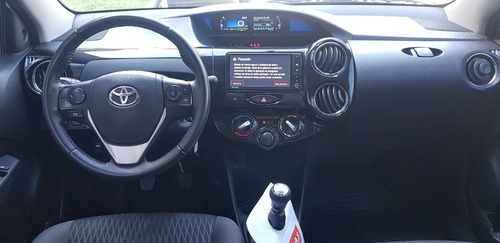 Toyota Etios Xls 1.5 4 Ptas M/t 2018 Financiado