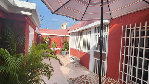 Pcv-055 Zona Norte Negocio Asadero De Pollos Y Parrillas Anexo A Casa Urbanización Ziruma