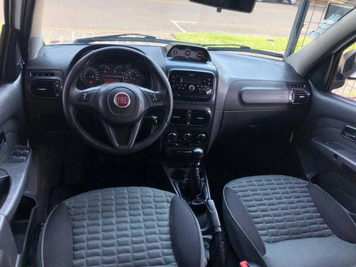 Imagem 12 de 13 de Fiat Palio Weekend Adventure