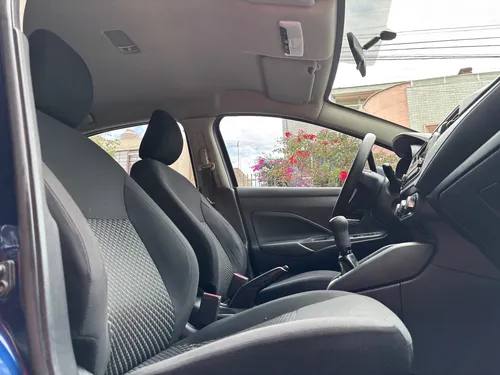 Nissan Versa 1.6 Sense Mt