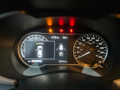 Nissan Versa 1.6 Exclusive