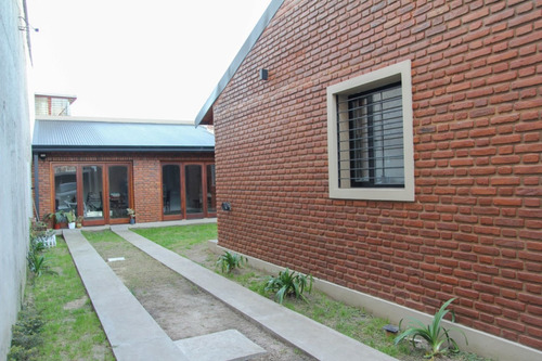 Imagen 5 de 14 de Casa En Venta Ringuelet- Tolosa(retasada) Oportunidad-oferte