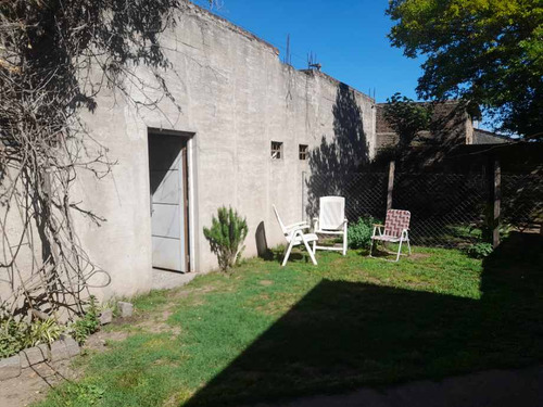 Local Con Vivienda En Venta En Libertad