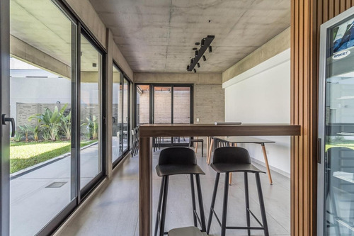 Departamento 2 Ambientes En Venta A Estrenar En Almagro Con Balcón Corrido. Amenities