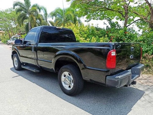 Imagen 3 de 8 de Ford F-250 Xl Superduty 2013 4x2 Automático