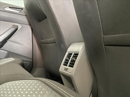 Imagem 9 de 12 de Polo 1.0 200 Tsi Highline Automático