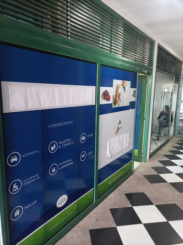 Imagen 2 de 13 de Local En Venta De 10m2 En Cc Coliseo Cerca La Rosaleda San Antonio