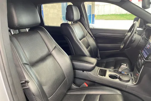 Jeep Grand Cherokee (4)(fl) Laredo 3600cc Tp 4x4