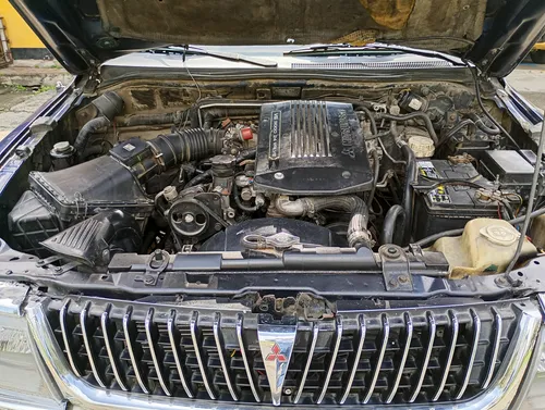 Mitsubishi Nativa 3.0 Gls
