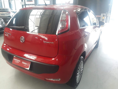 Imagem 6 de 9 de Fiat Punto 1.4 Attractive 8v Flex 4p Manual