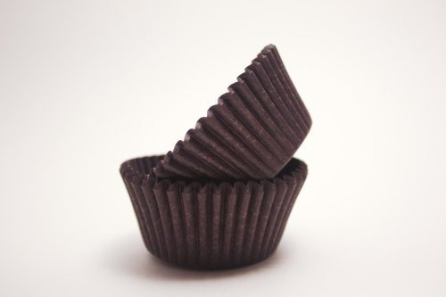 Decony Brown Mini Cupcake Liners Tazas Para Hornear, 1-1 / 2