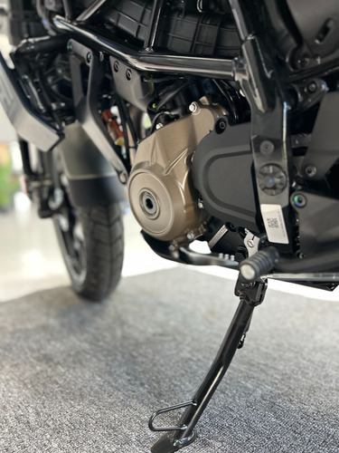 Husqvarna Svartpilen 250