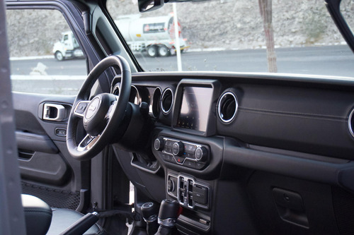 Jeep Wrangler 3.6 Unlimited Sahara 4x4 At