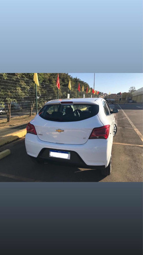 Imagem 2 de 6 de Chevrolet Onix 2019 1.0 Lt 5p
