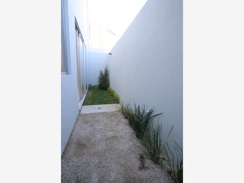 Imagen 2 de 10 de Casa Sola En Venta Santa Maria Xixitla