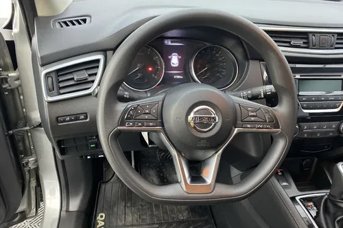 Nissan Qashqai SENSE TP 2.0 4X2