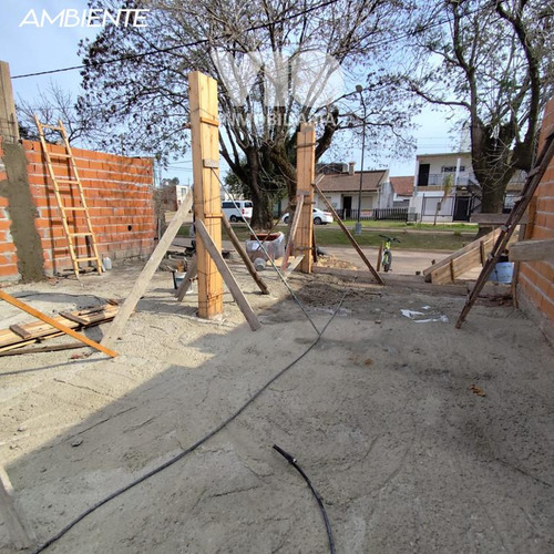 Local Comercial A Estrenar En Colón