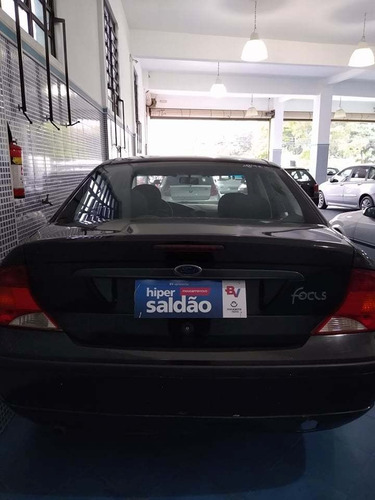 Ford Focus Sedan
