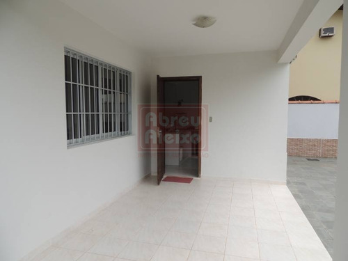 Imagem 12 de 30 de Bertioga - Sp - Sobrado A Venda Com 2 Lotes, Sendo 4 Dormitórios No Jardim São Lourenço Próximo A Praia, Ao Lado Da Riviera De São Lourenço + Edicula + Área De Churrasqueira. - 950