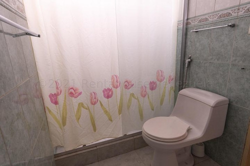 Imagen 9 de 14 de Las Acacias, Se Vende Apartamento. Cod. 21-13998