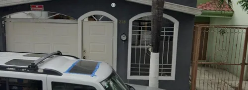 Casa En Remate Bancario En Miguel Borja, Lomas Del Paraíso Ii, Guadalajara, Jalisco