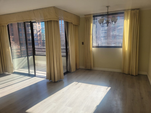 Depto. En Arriendo 4d + 3b + 2e + 1b - Flor De Azucena / Los