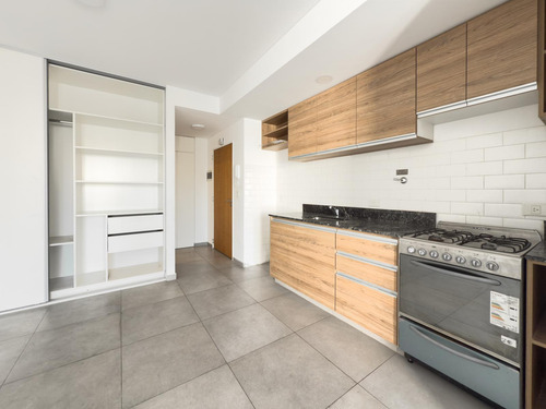 Venta - Departamento - Monoambiente Con Balcón - Frente - Caballito Norte - Apto Crédito