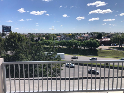 Imagen 5 de 21 de Departamento De 42 M2 C/cochera En El Palomar Frente Acceso