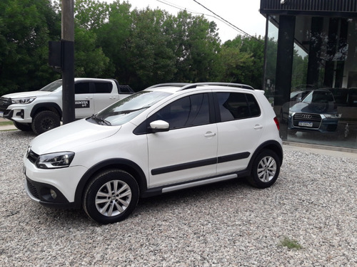 Volkswagen Crossfox Full Pack!!