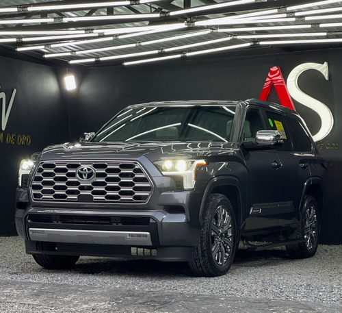 Toyota Sequoia Capstone Hybrid 3.5 I-force Max Biturbo 2024