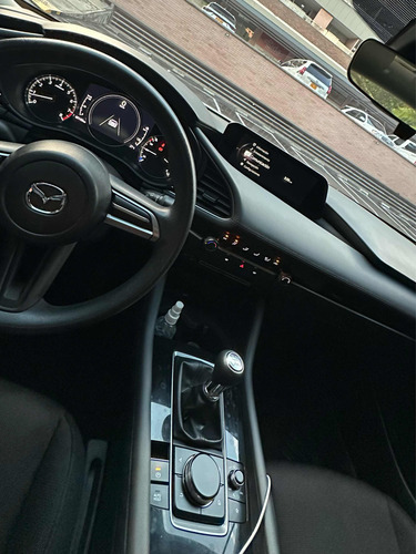 Mazda 3 2.0 Prime