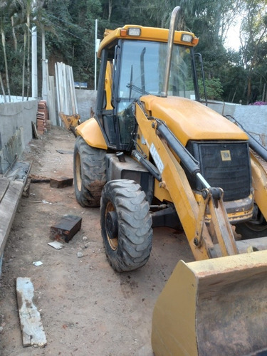 Imagem 3 de 3 de Jcb 4×4
