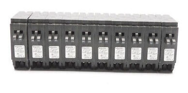 Schneider Electric Chomt2020 120-240v 2-20a (pkg Of 10) Nsmp
