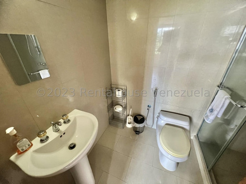 Imagen 17 de 21 de Apartamento En En Venta En Altamira #24-3727 Josmary Sanjuan