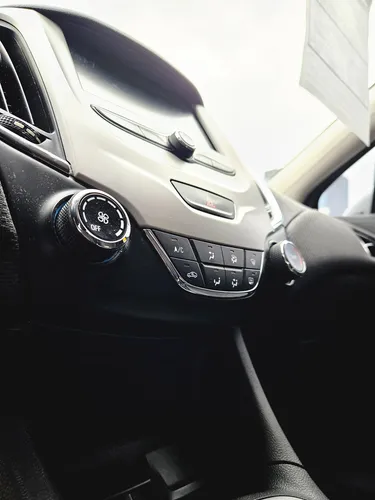 Chevrolet Cruze 1.4 Ls Mt