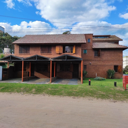 Imagen 2 de 13 de Casa Para Alquiler Temporal Paseo 146, 215 A 100 Mts Del Mar