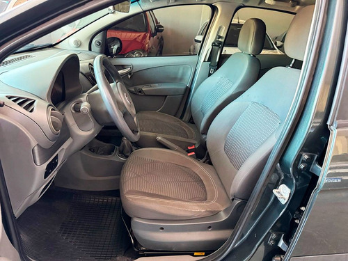 Fiat Palio 1.4 MPI ATTRACTIVE 8V