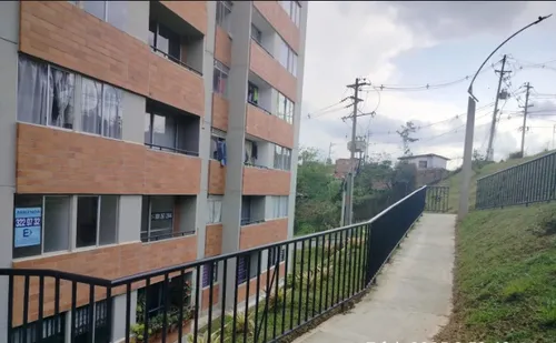 Hermoso Apartamento En Rionegro. Código 38