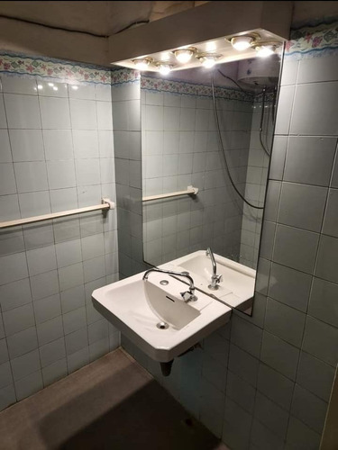 Imagen 8 de 11 de Venta Apartamento De Dos Ambientes En Centro 90 M2